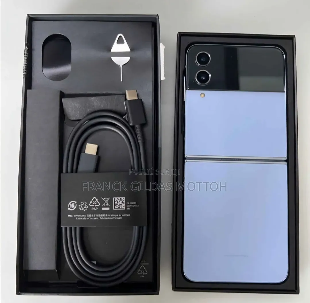 Nouveau Samsung Galaxy Z Flip4 256 GB Bleu
