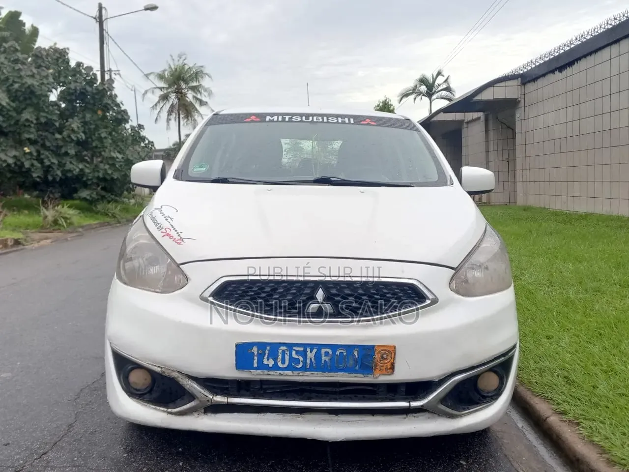 Mitsubishi Spacestar 2016 Blanc