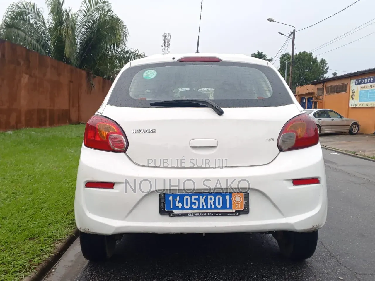 Mitsubishi Spacestar 2016 Blanc