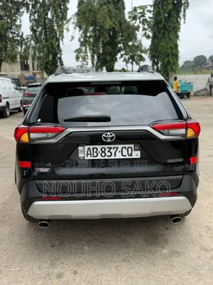 Toyota RAV4 2022 Noir