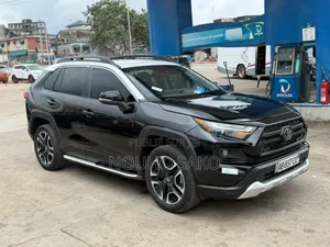 Toyota RAV4 2022 Noir