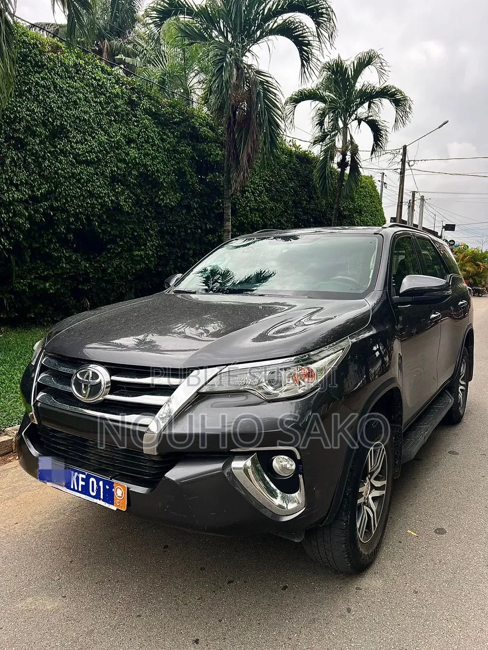 Toyota Fortuner 2021 Noir