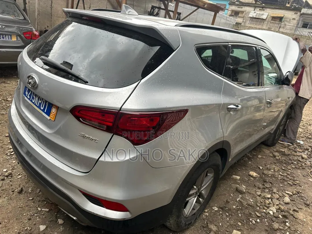 Hyundai Santa Fe 2017 Gris