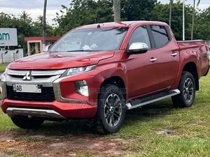 Mitsubishi L200 2021 Bordeaux