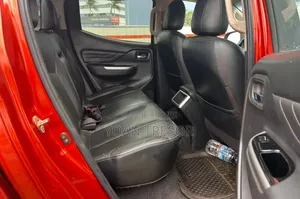 Mitsubishi L200 2021 Bordeaux