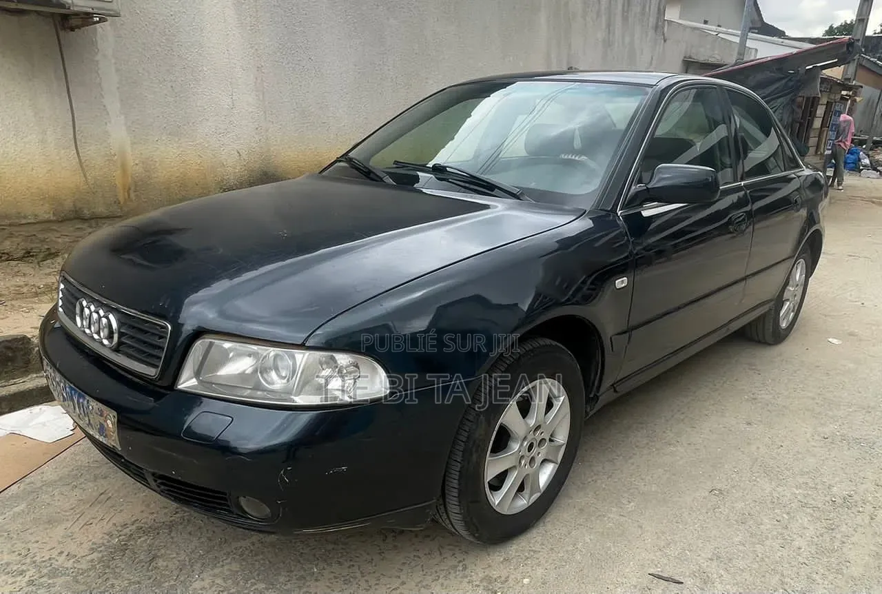 Audi A4 2001 Noir