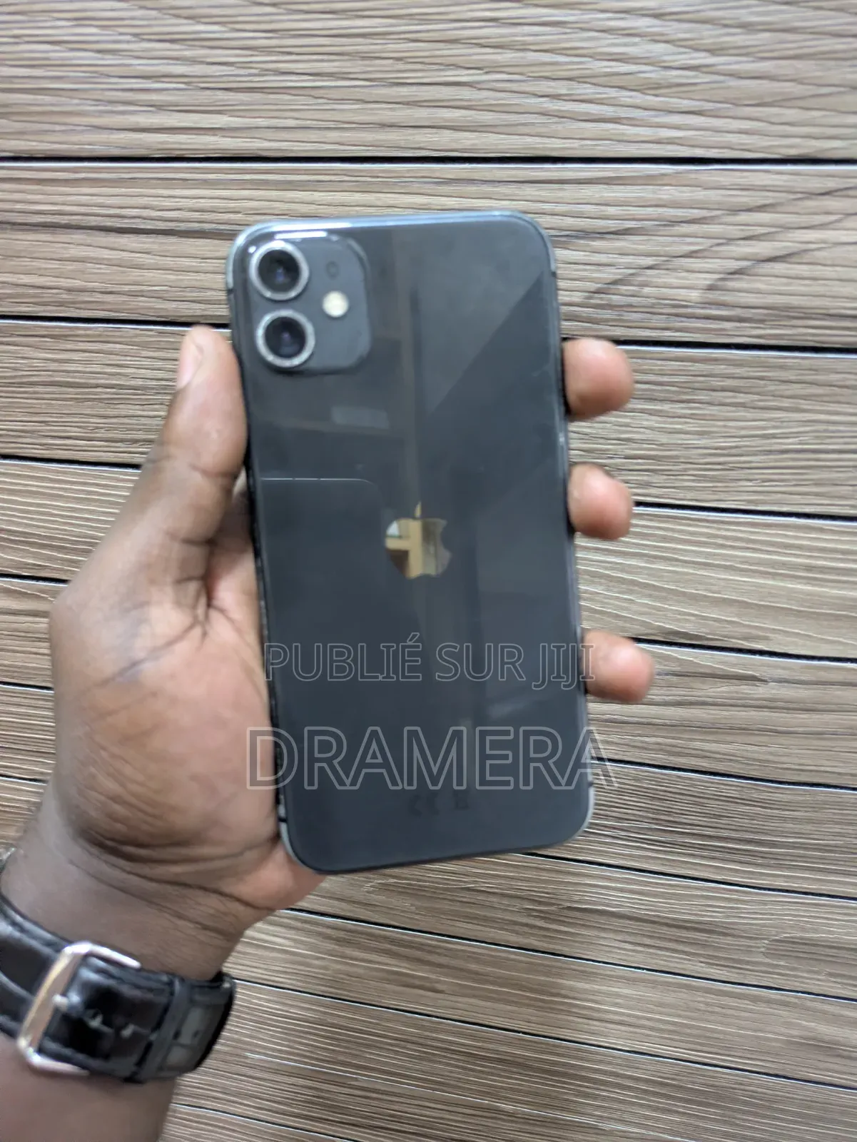 Apple iPhone 11 64 GB Noir