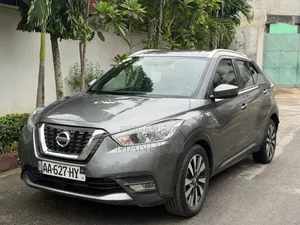 Nissan Kicks 2020 Gris