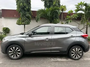 Nissan Kicks 2020 Gris