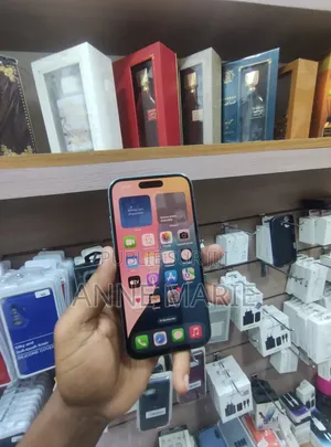 Apple iPhone 16 128 GB Vert