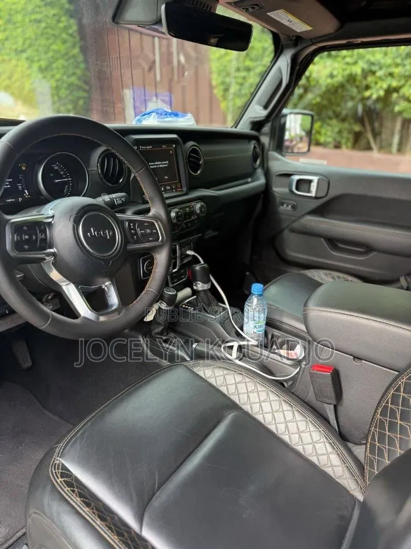 Jeep Wrangler 2023 Gris