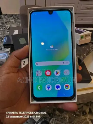 Nouveau Samsung Galaxy A16 256 GB Doré