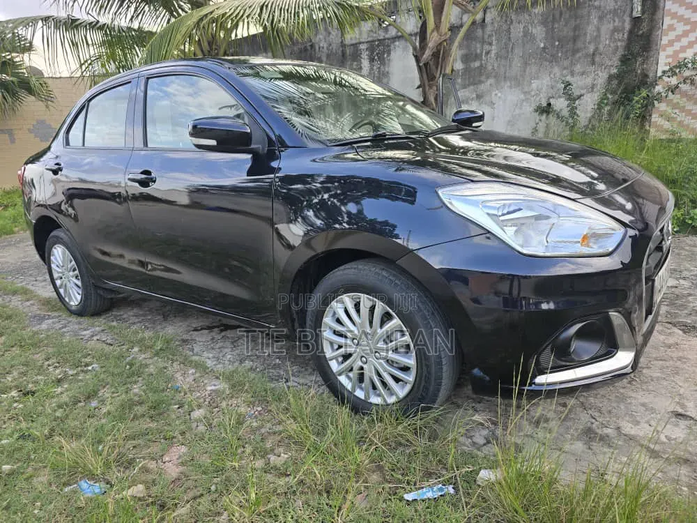 Suzuki Dzire 2025 Noir