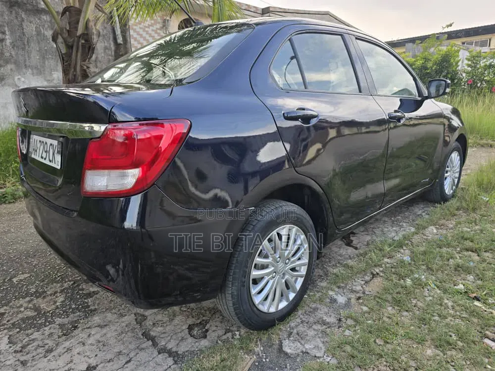 Suzuki Dzire 2025 Noir