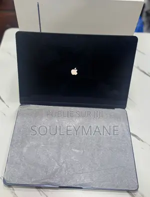 Nouveau Apple MacBook Air 2025 M4 16GB Apple M4 SSD 256GB