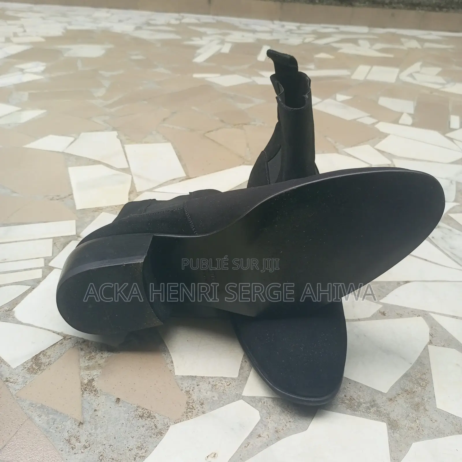 Bottines Noires Daim Homme Cesare Paciotti