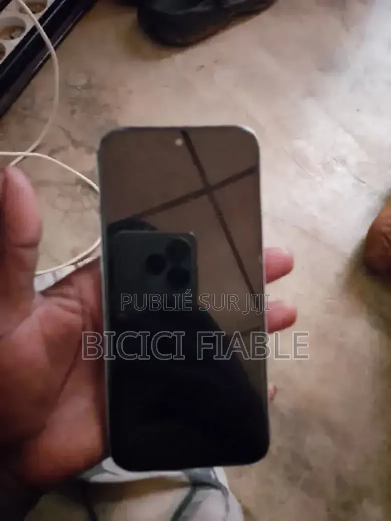 Nouveau Apple iPhone 17e 512 GB Blanc