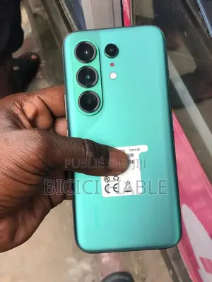 Nouveau Tecno Camon 50 Pro 256 GB Argenté