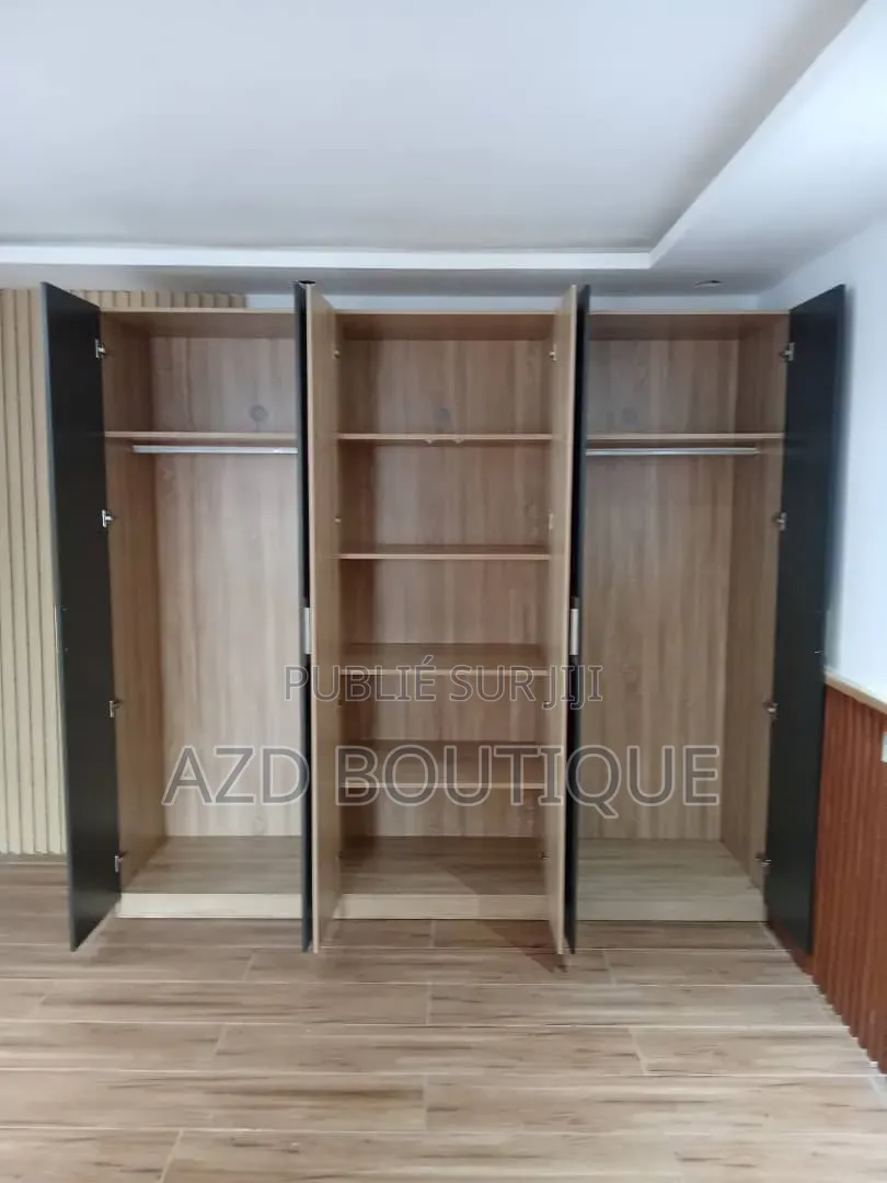 Armoire De 6 Battants Qualité Supérieure 240×60×220cm