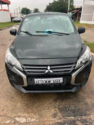 Mitsubishi Mirage 2022 Noir