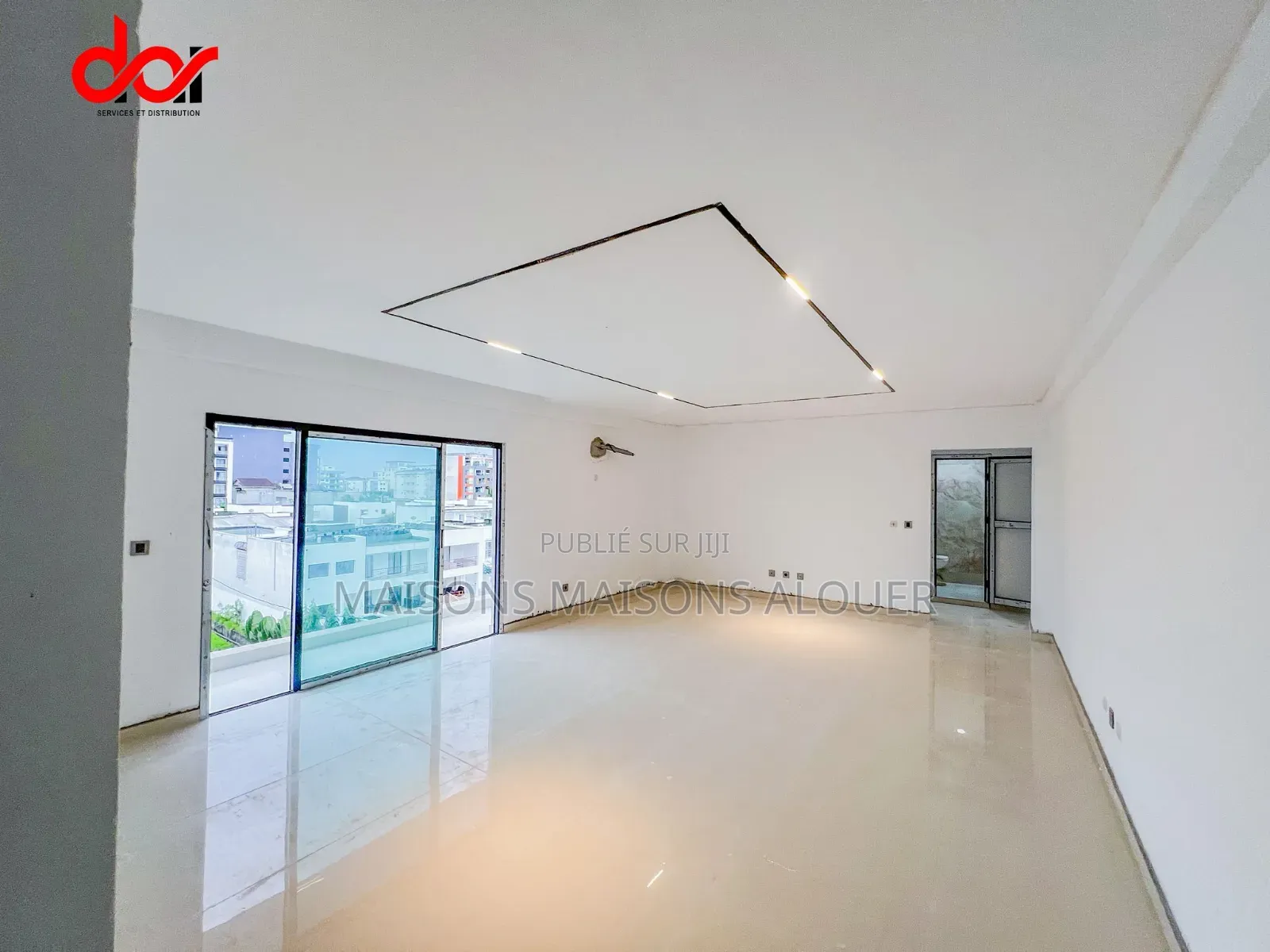 3chbre Appartement dans Ibrahim, Cocody à Louer