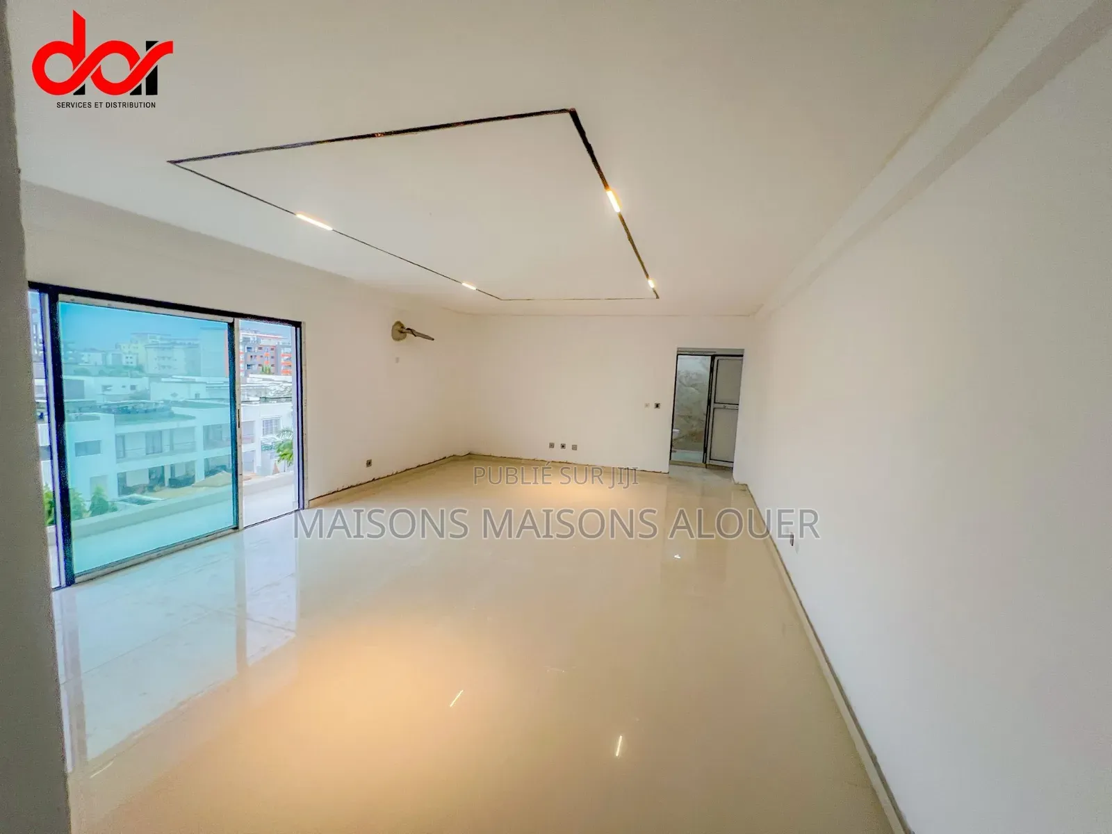 3chbre Appartement dans Ibrahim, Cocody à Louer