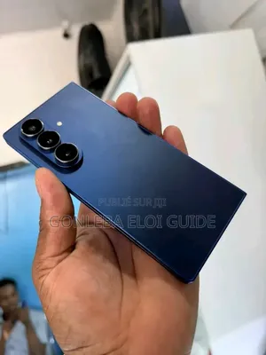 Nouveau Samsung Galaxy Fold 512 GB Noir