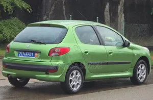 Peugeot 206 1.6 Coupe Cabriolet 2010 Vert