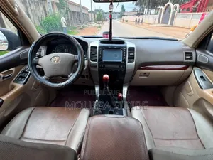 Toyota Land Cruiser Prado 3.0 D-4D 5dr 2005 Noir