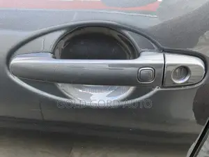 Toyota Auris 2007 Gris
