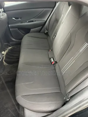 Hyundai Elantra Limited 2021 Noir