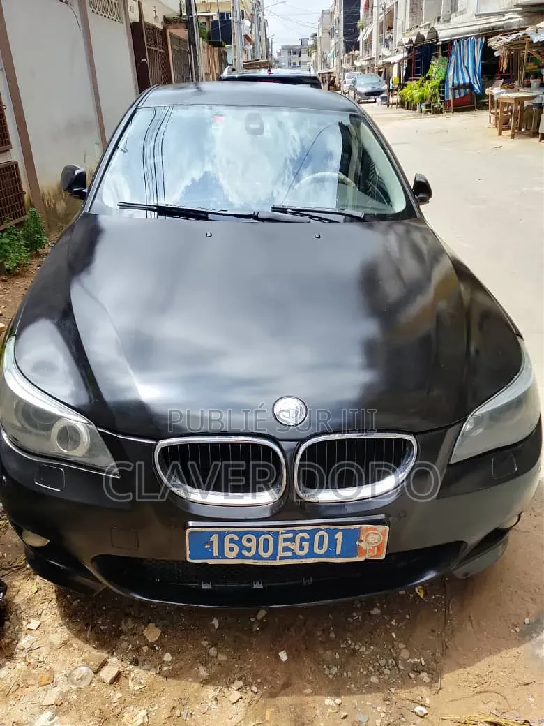 BMW 520i 2004 Noir