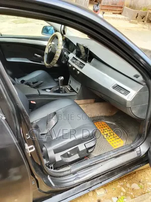 BMW 520i 2004 Noir