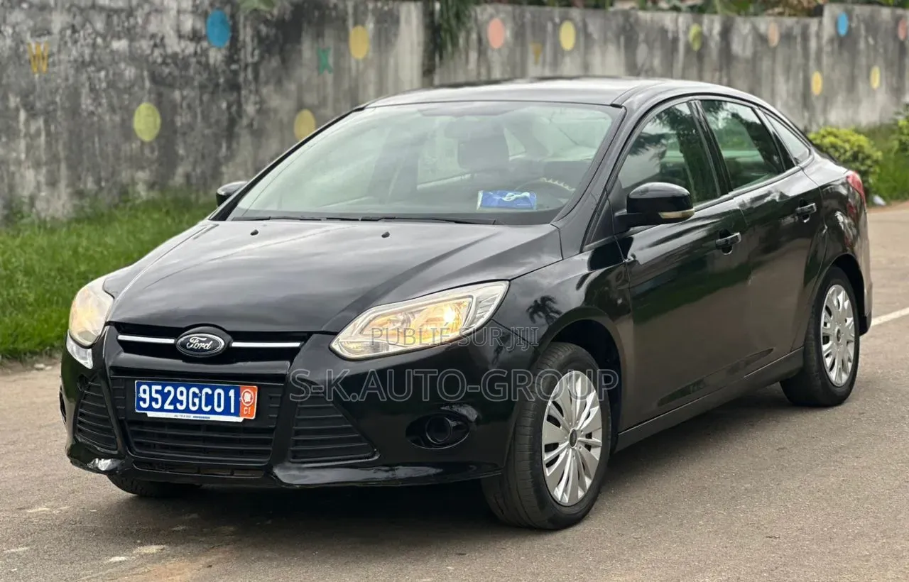 Ford Focus 2013 Noir