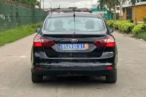 Ford Focus 2013 Noir