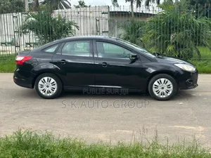 Ford Focus 2013 Noir