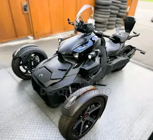 Nouveau Can-Am Autre 2026 Noir