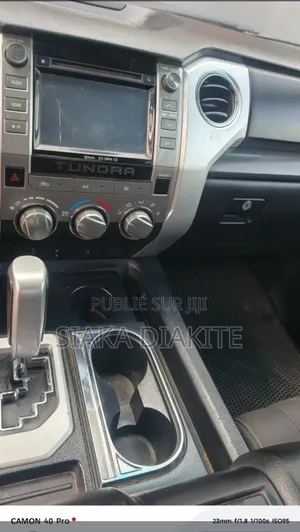 Toyota Tundra 2018 Noir
