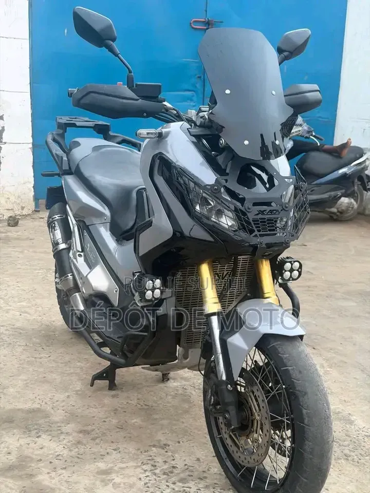 Nouveau Honda Autre 2022 Gris