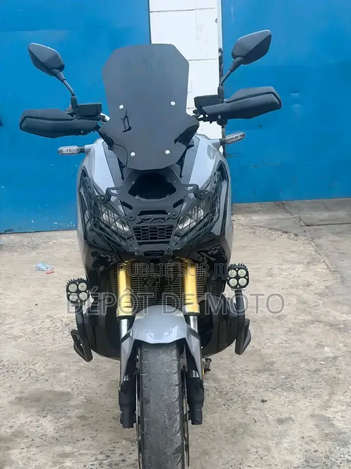 Nouveau Honda Autre 2022 Gris