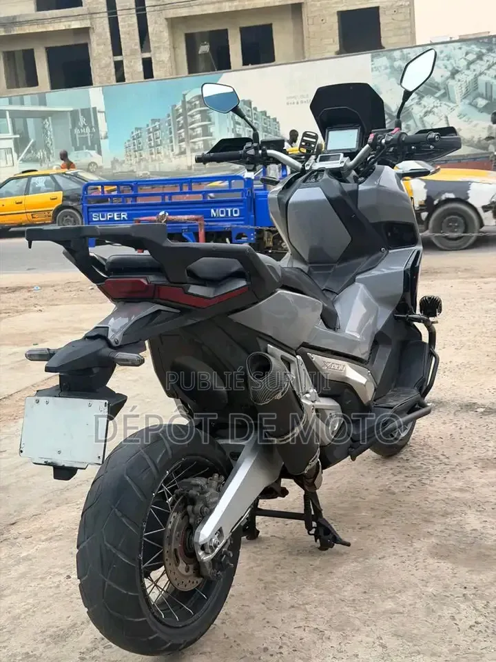 Nouveau Honda Autre 2022 Gris