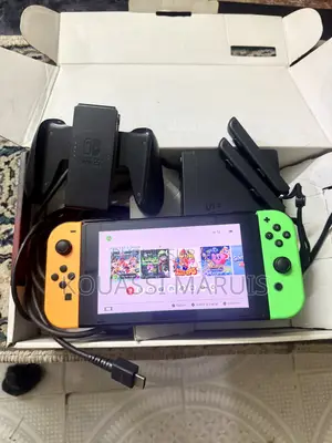 Nintendo Switch Cracker 15 Jeux Inclus