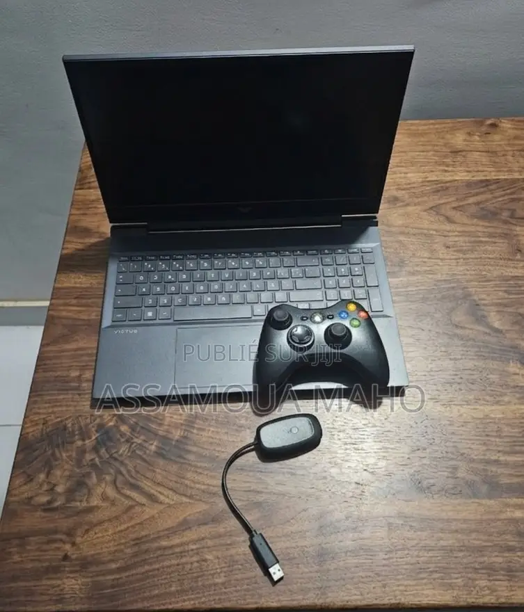 Ordinateur portable HP Victus 16 16GB Intel Core i7 SSD 512GB