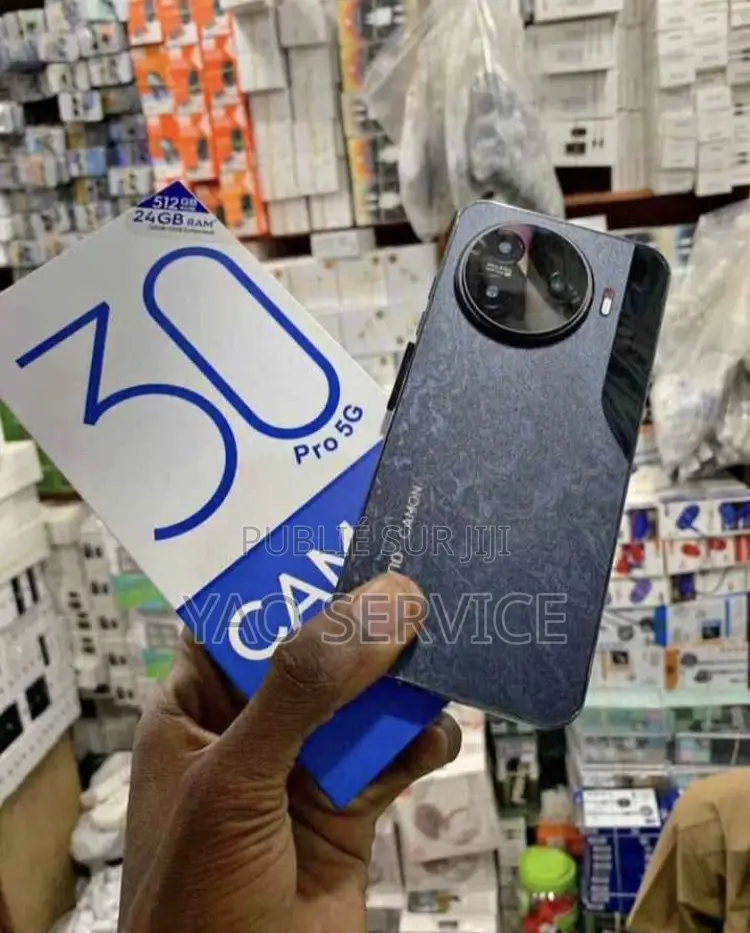Nouveau Tecno Camon 30 256 GB Noir