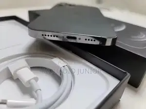 Nouveau Apple iPhone 14 Pro Max 128 GB Noir
