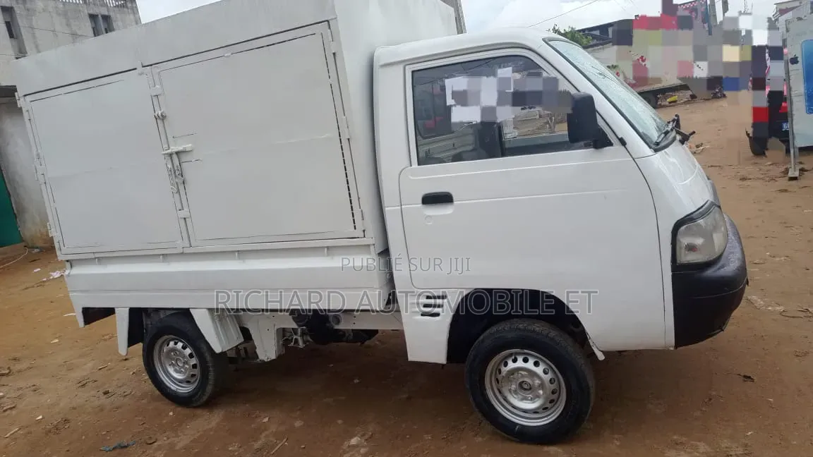 Suzuki Carry