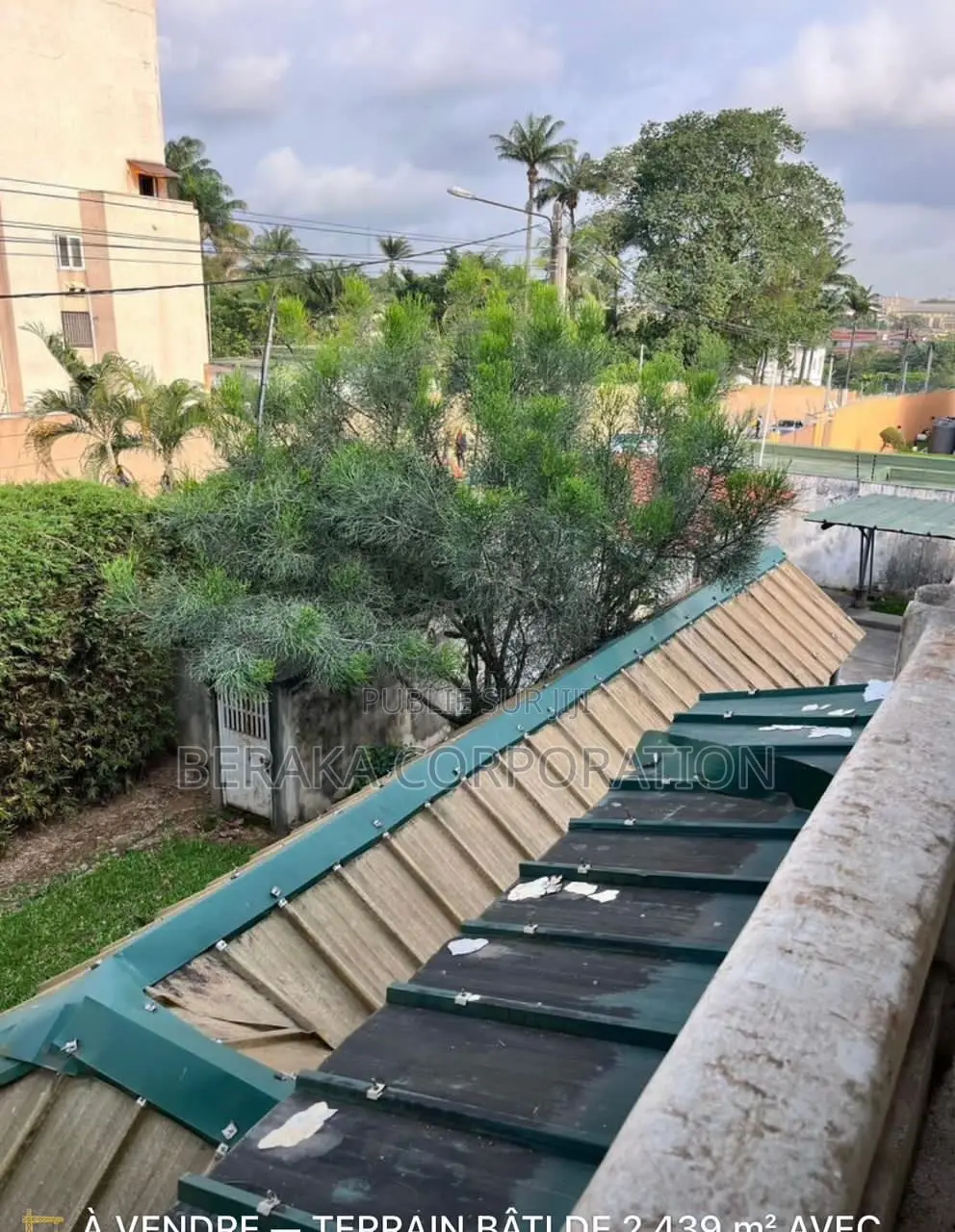 11chbre Villa dans Beraka Corporation, Le Plateau à Vendre