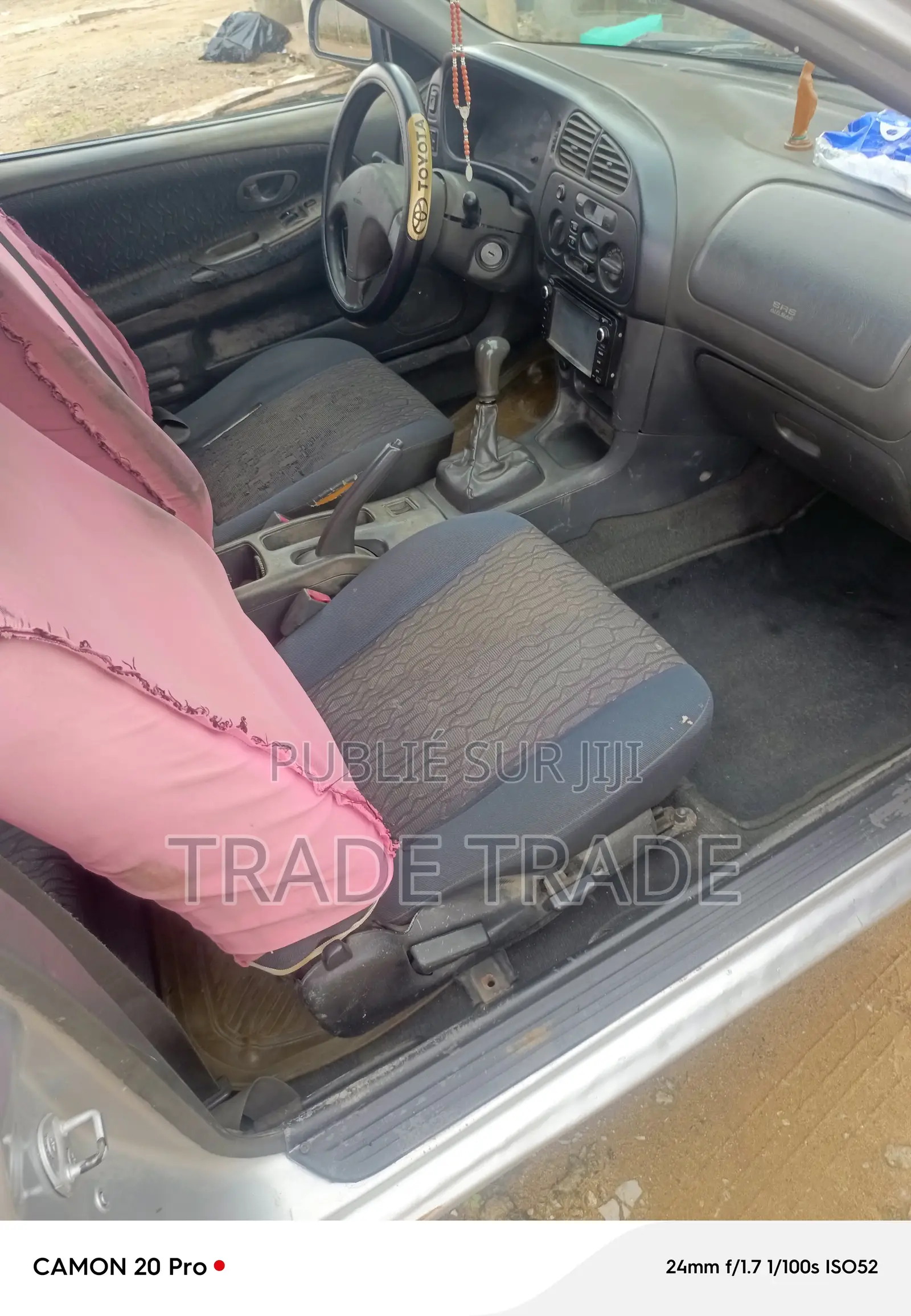Mitsubishi Colt 2000 Gris