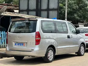 Hyundai Starex 2014 Gris