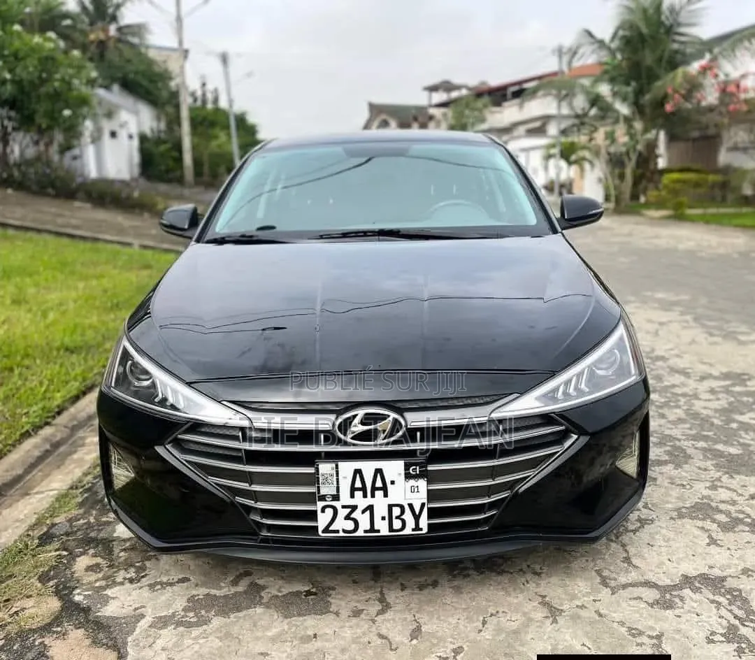 Hyundai Elantra 2019 Noir